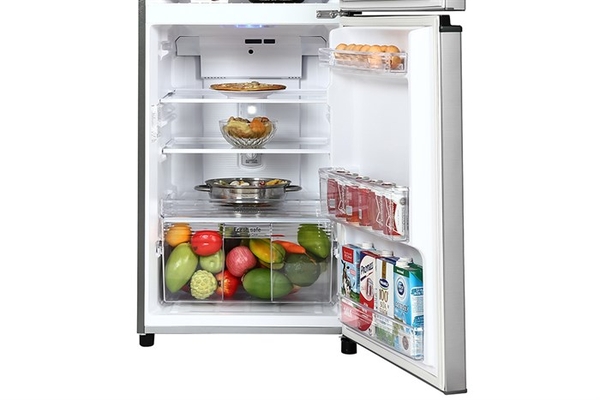 panasonic-nr-tv261apsv-7-1-700x467-1 Tủ lạnh Panasonic Inverter 234 lít NR-TV261APSV